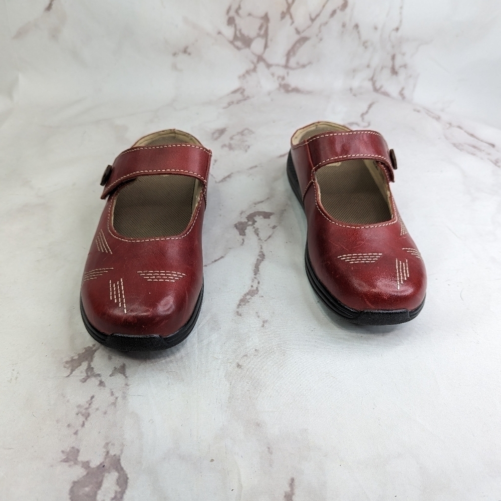 Drew Mary Jane Womens Size 38 US 8 Red Shoes Sandal Slip On Button Hook Shoes - Picture 3 of 11